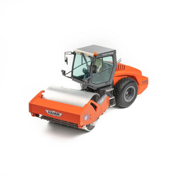 compacteur_hamm_h20i_devant_tourne_dessus_perspective